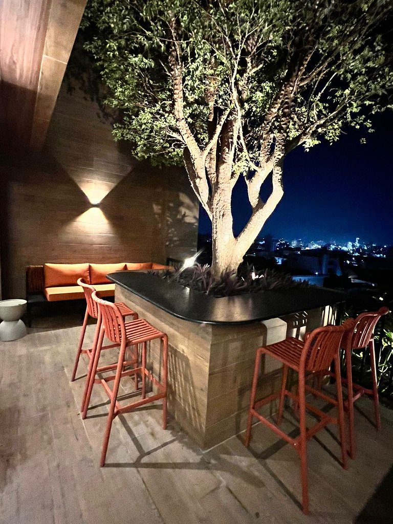 Flat de Luxo com Área Arborizada