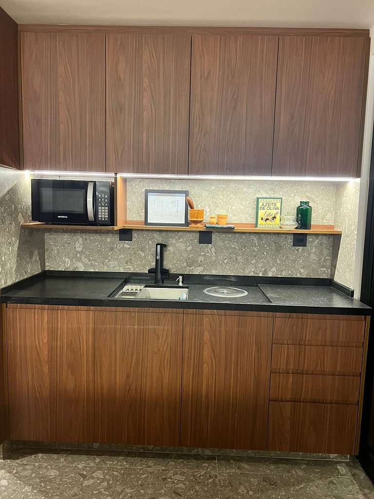 Flat de Luxo com Área Arborizada